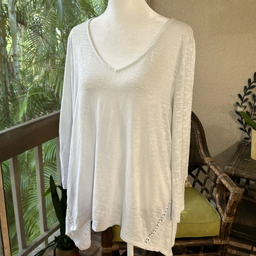 J.Jill‎ Linen Asymmetrical Knit Top